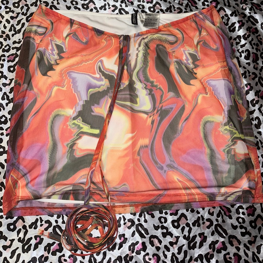 Abstract skirt